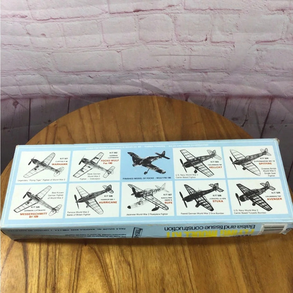 Vintage Guillow Messerschmitt BF-109 Authentic Scale Flying Model Kit - Picture 7 of 14